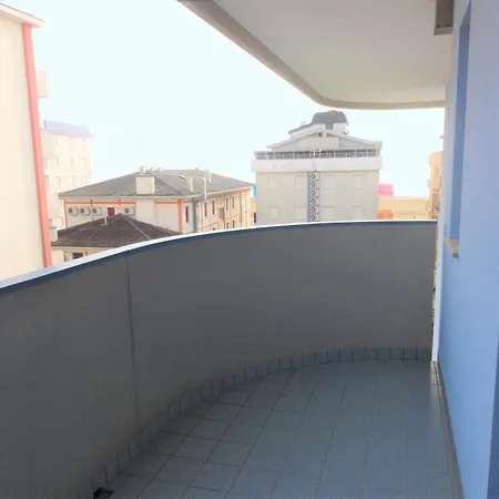 Eurostar Apartment *